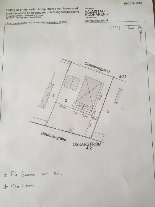 Situationsplan med fastighetsindelningar och byggnader i skala 1:400 för HALMSTAD RÖDHAKEN 2.