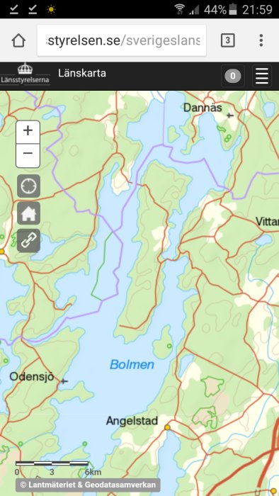 Skärmdump av en digital karta på länsstyrelsen.se som visar gränser, vägar och områden runt sjön Bolmen.