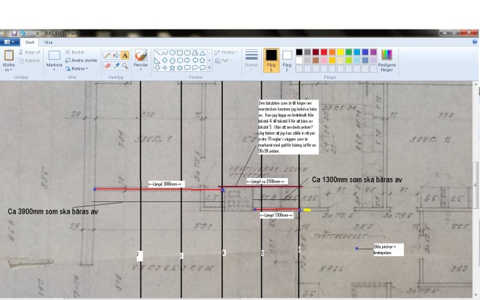 Skärmbild av ritning med markeringar i Paint som visar planerad avbärning och ändringar i en byggnadsstruktur.