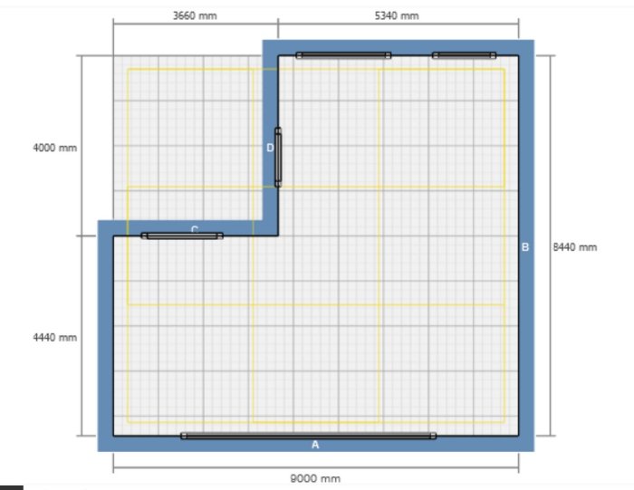 Skiss över byggprojekt med måttangivelser, inklusive en planlösning i blått och gult streckat linjenät.