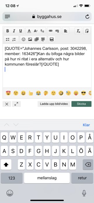 Skärmdump av redigeringsfönstret för ett mobilinlägg med emoji-panelen öppen på byggahus.se forum.