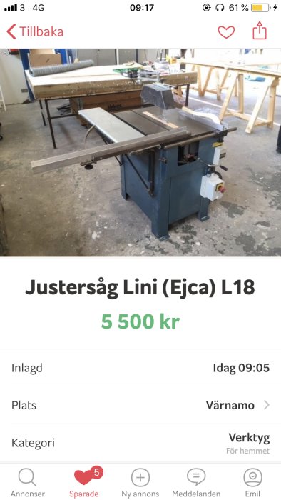 Justersåg Lini (Ejca) L18 i en verkstadslokal med priset 5500kr på skärmen.