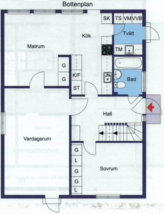 Ritning över bottenplan i ett hus med markerade utrymmen för kök, matrum, badrum och vardagsrum.