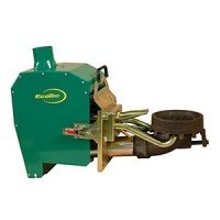 Vedbrännare i grönt och gult med mekaniska komponenter och brännskål.