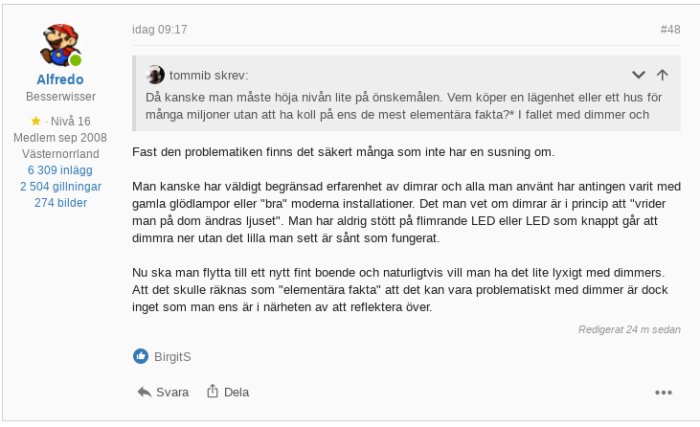 Skärmdump av ett foruminlägg om byggprojekt och dimmerproblem i webbläsarna Chrome och Firefox.