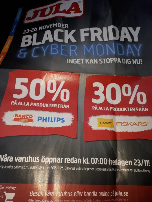 Reklamblad för Jula med Black Friday och Cyber Monday erbjudanden, 50% och 30% rabatt på produkter från Bahco, Philips, Stanley, Fiskars.