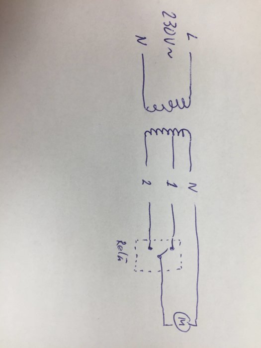 Handritad elektroteknisk principskiss med ledningar markerade L och N samt en reläsymbol.