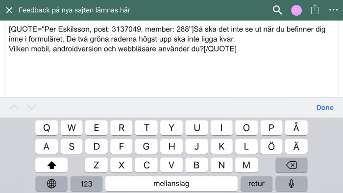 Skärmdump av ett diskussionsinlägg på en mobil enhet med öppet virtuellt tangentbord.