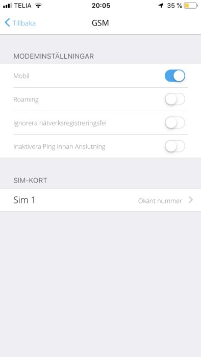 Smarttelefonskärm som visar SIM-kort inställningar med 'Okänt nummer' för Sim 1.