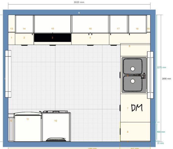 Ritning av ett vinkelkök med måttangivelser, diskbänk, och plats för diskmaskin.