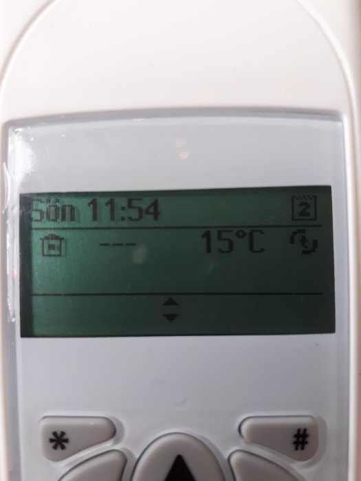 Display av FTX-system som visar tilluftstemperatur 15 grader Celsius