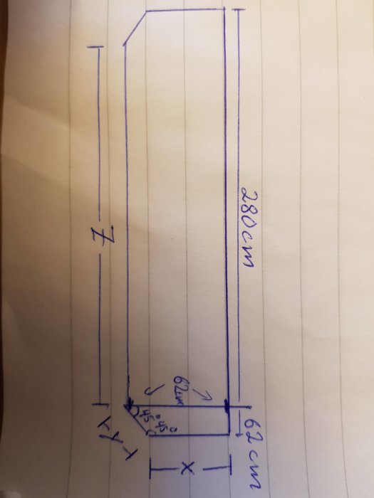 Handritad skiss som illustrerar geometriska mått och vinklar för ett byggprojekt, med längden X markerad som 55 cm.