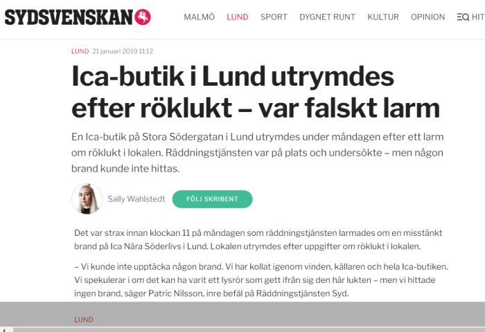Skärmdump av nyhetsartikel om ICA-butik i Lund utrymd efter falskt brandlarm orsakat av röklukt.