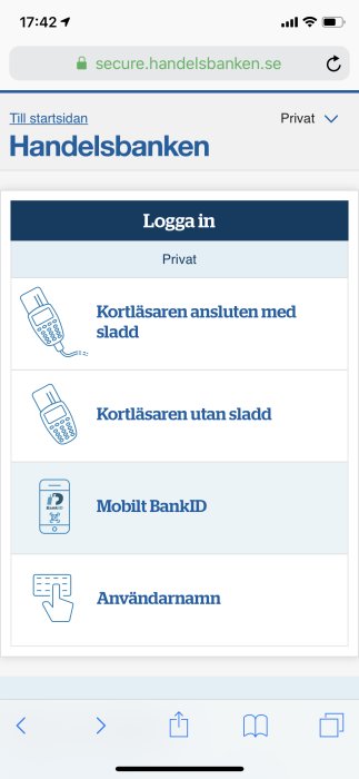 Skärmdump av Handelsbankens inloggningssida med alternativ för kortläsare och Mobilt BankID.