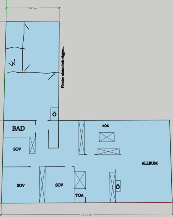 Skiss över bostadsplan med sovrum, badrum, kök och allrum med mått och inredning markerat.