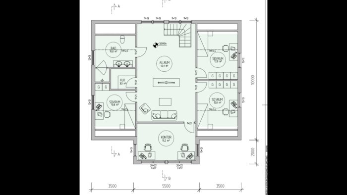 Arkitektonisk ritning av en 1,5-plans husplan med mått och rumsetiketter.