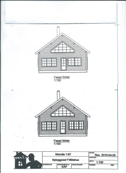 Två ritningar av en husfasad (söder), den övre med asymmetriska fönster, den nedre med symmetriska fönster.