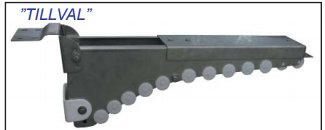 Metallkonsol med hjul som används för att styra rullning av poolöverdrag och förhindra att det fastnar.