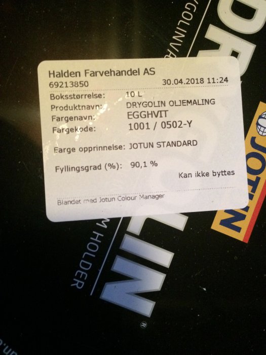 Etikett för Drygolin Oljemaling i färgen äggvit från Halden Farvehandel AS i Norge.