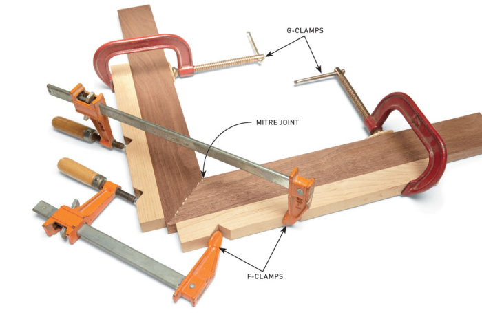 b-workshop-tips-for-tighter-mitres-Jul14-p35-create-corner-clamps_0.jpg