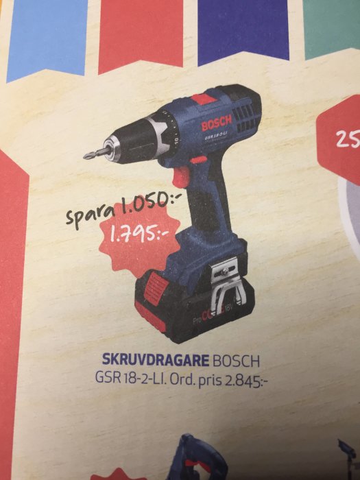 Bosch skruvdragare GSR 18-2-LI med rabatterat pris, 1.795 SEK, ordinarie 2.845 SEK.