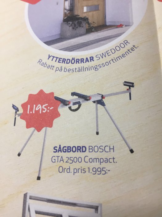 Reklamblad med Bosch sågbord GTA 2500 Compact, rabatterat pris markeras med röd stjärna.