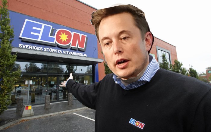 Person med fotomontage av Elon Musks huvud på en kropp som pekar mot en Elon-butik.