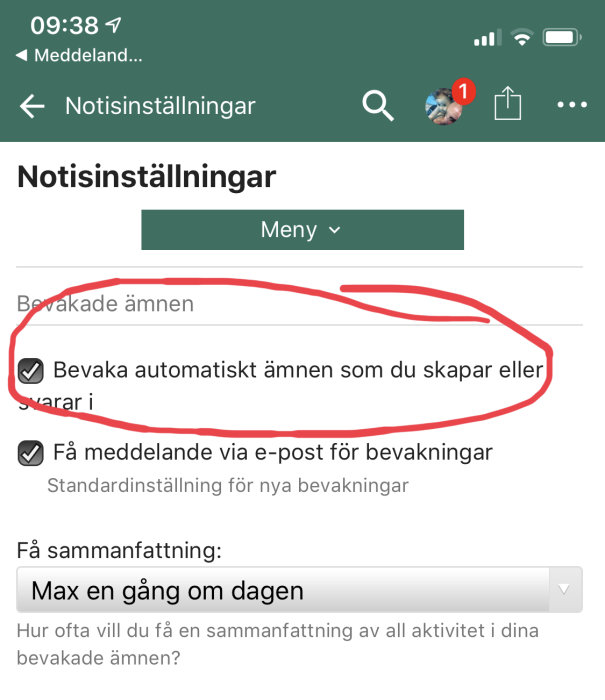 Skärmdump av notisinställningar där alternativet "Bevaka automatiskt ämnen som du skapar eller svarar i" är ikryssat.