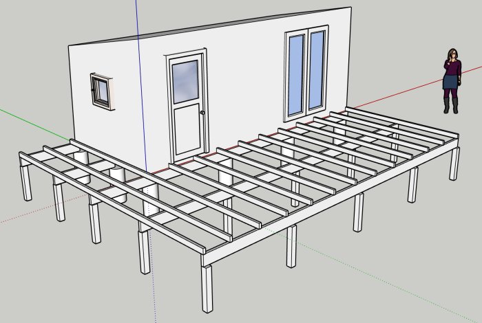 Skiss av en obyggd altanstruktur med märkta dimensioner framför en friggebod, en person står till höger.