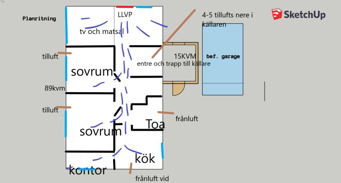 Skiss av husplanering inklusive rumsuppdelning och ventilationssystem, gjord i SketchUp.