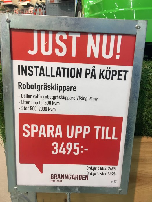 Reklamskylt för erbjudande på robotgräsklippare med installation på Granngården.