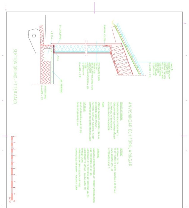 Arkitektritning av en takkonstruktion med mått och specifikationer, indikerar användning av prefabricerade takstolar.