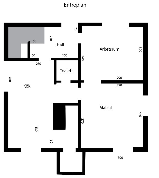 Svartvit planskiss av entréplan med fyra rum inklusive kök och toalett, numrerade mått och markerad grå yta för hallen.
