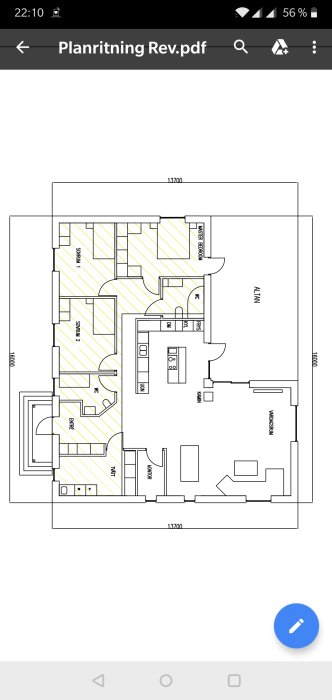 Planritning av en bostad med textade rum och måttangivelser.