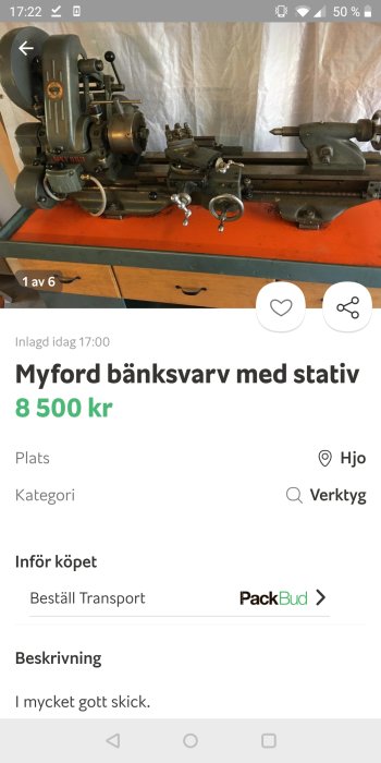 Myford metallbänksvarv på stativ, grå och svart, placerad i ett arbetsrum.