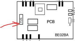 Elektriskt schema med markerad komponent etiketterad "FUS" som antyder en säkring.