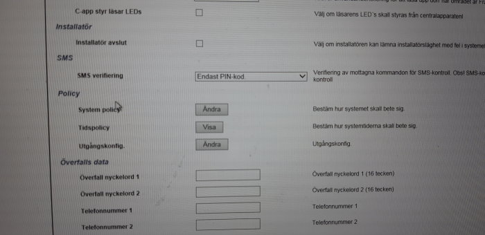 Skärmdump av inställningsmeny med alternativ som 'System policy', 'Tidspolicy', 'Övertalssignaler'.