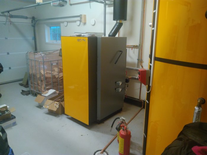 Prosjekt: ETA Vedkjele (vedpanna), solfangaranlegg og fyringsrom ...