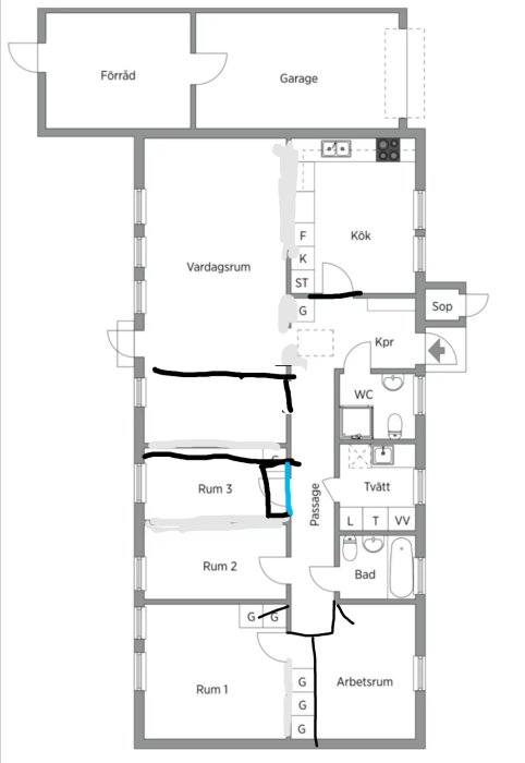 Planritning av en bostad med markerade föreslagna ändringar, inklusive väggar att tas bort och nya garderobsplaceringar.