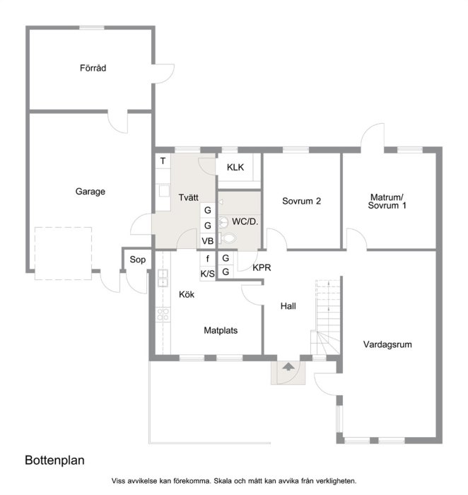 Planritning av bottenvåningen visar matrum/sovrum 1 intill vardagsrum.