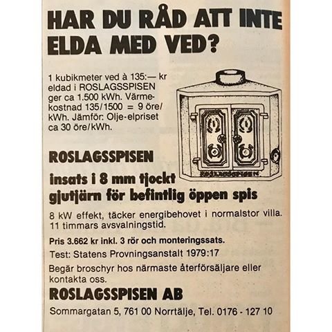 Gammal tidningsannons för Roslagsspisen från 1979 med pris och beskrivning av vedspisens egenskaper.