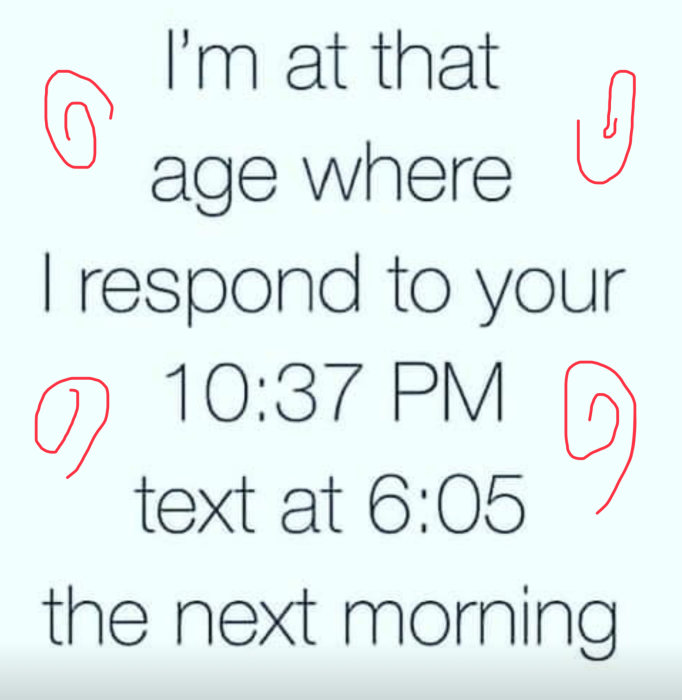 Textskämt om att svara på ett SMS följande morgon, omgiven av röda virveltecken.