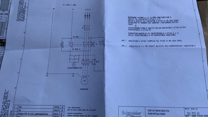 Elektriskt kopplingsschema för Debe pumppaket och tryckströmbrytare på ett papper.