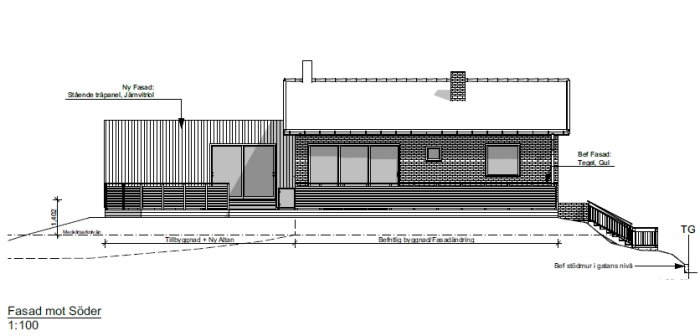 Arkitektritning av en husfasad som visar en utbyggnad med träpanel och planerat pulpettak.