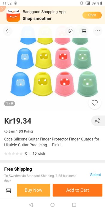 Färgglada silikonskydd för fingertopparna avsedda för gitarrspel, visas i olika färger och storlekar.