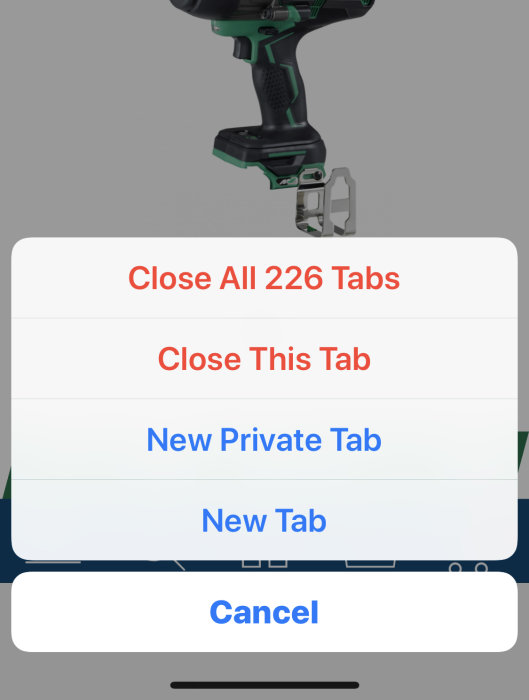 Skärmdump visar en mobiltelefon med en förfrågan om att stänga alla 226 flikar i webbläsaren.