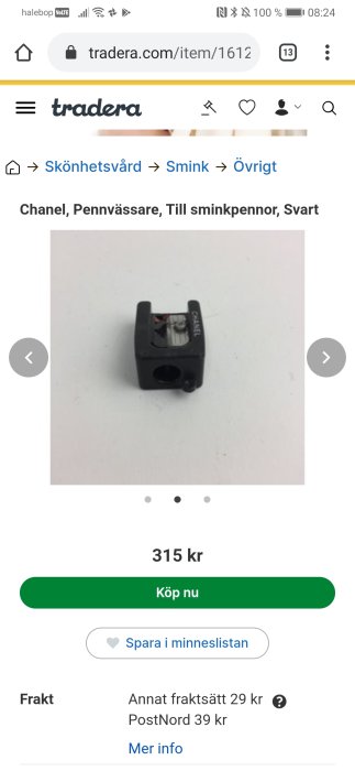 Svart Chanel pennvässare för sminkpennor på vit bakgrund.