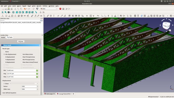FEM-analys av garagekonstruktion i FreeCAD med synlig egenvikt och två garageportar, utan taklast.