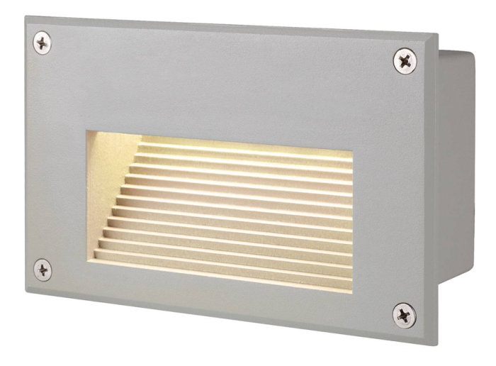SLV Brick Downunder LED-armatur i ljusgrå pulverlack, skapad att markera gångväg med nedåtriktat ljus.