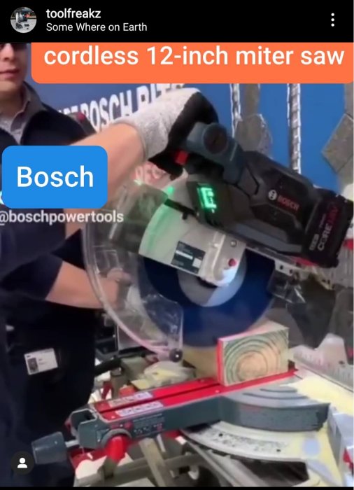 Bosch 18v trådlös 12-tums geringssåg visas med text och logotyp.